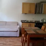 Mountain View A23 아파트 반스코